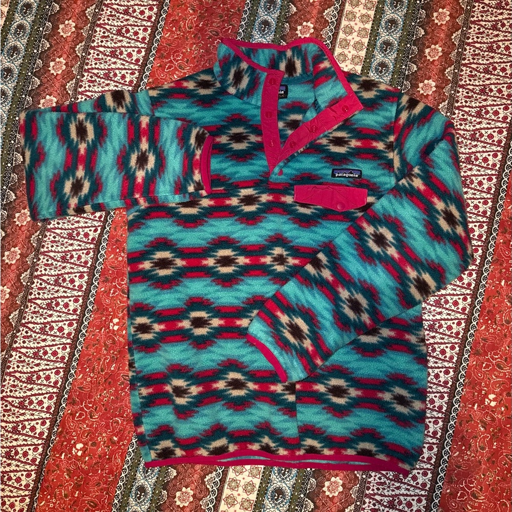 Patagonia pullover - women’s medium.